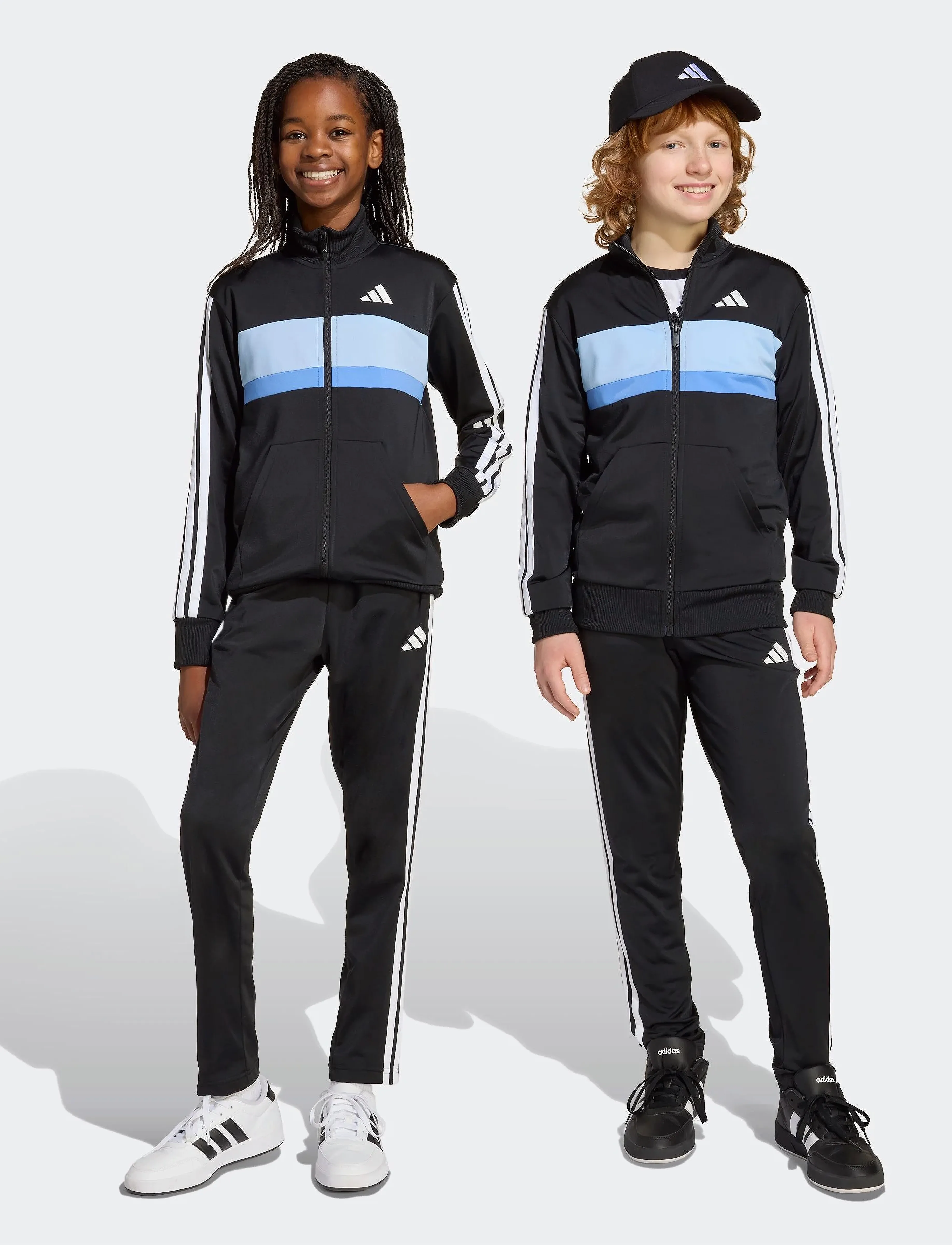 adidas Sportswear - J 3S TIBERIO TS - joggingsæt & matchende sæt - black/globlu/blufus/w - 4