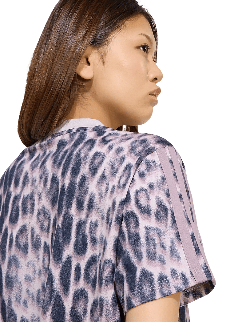 adidas Sportswear - W AOP 3S T - t-shirts - multco/icepur - 4