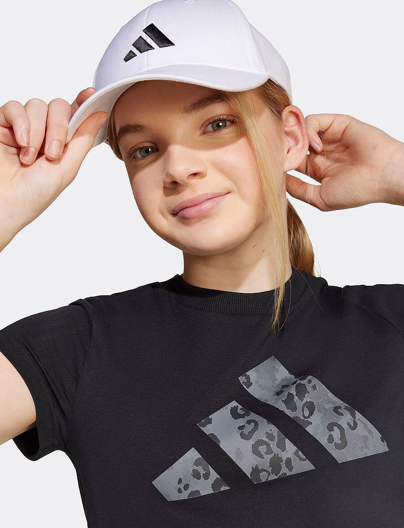 adidas Sportswear - G ANML SJ BL T - kortärmade t-shirts - black - 2