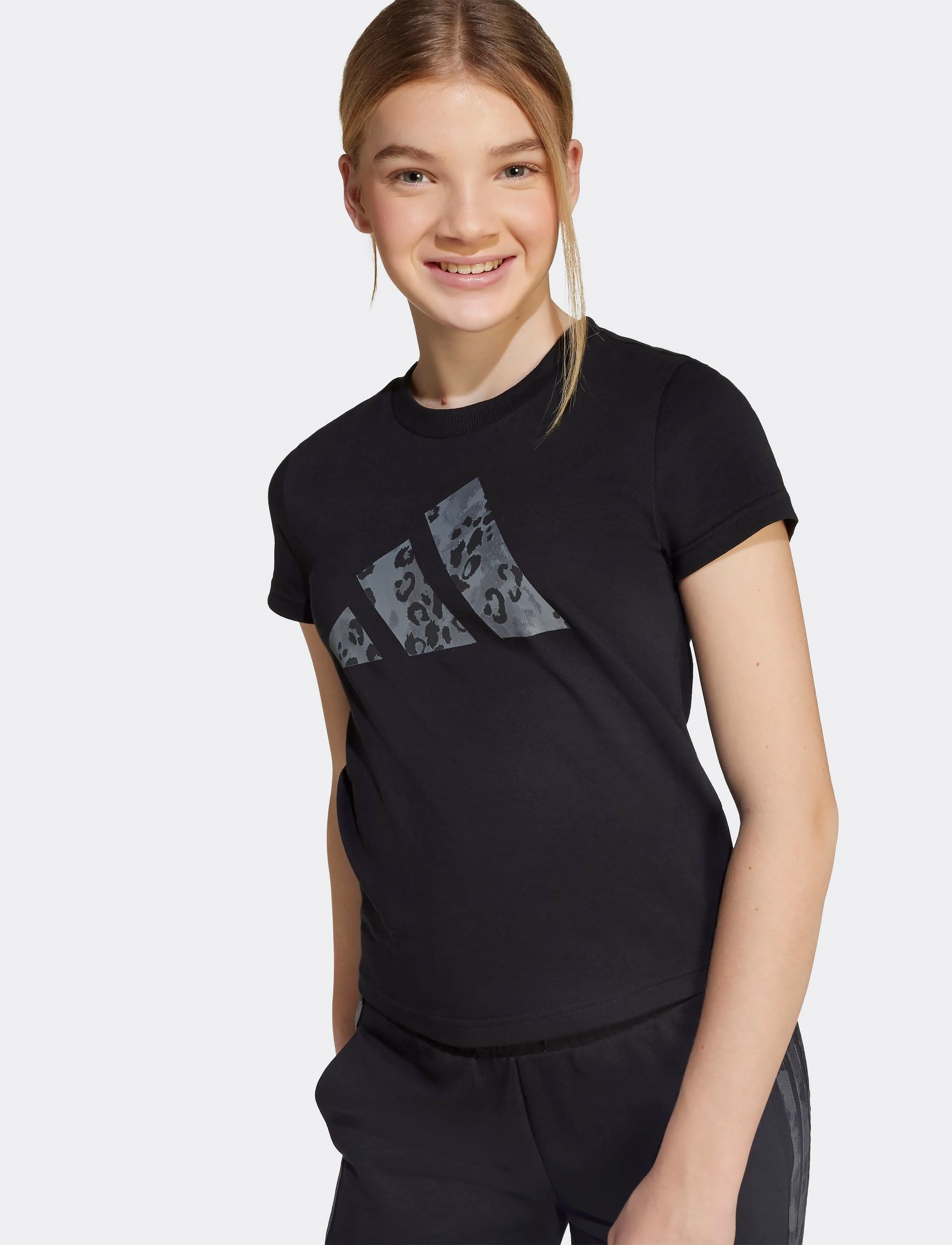 adidas Sportswear - G ANML SJ BL T - stutterma bolir - black - 5