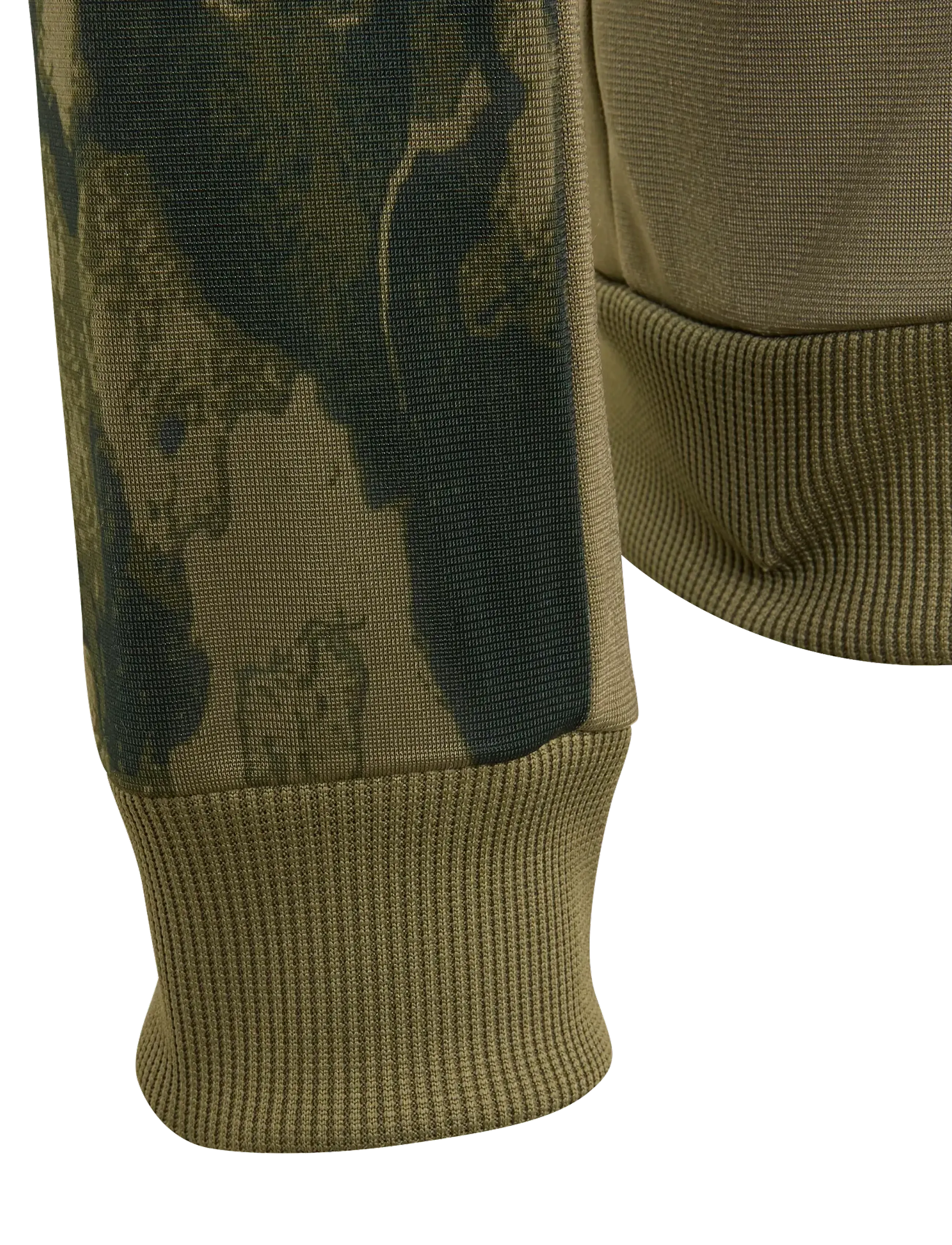 adidas Sportswear - J CAMO TS - olistr/junink - 3