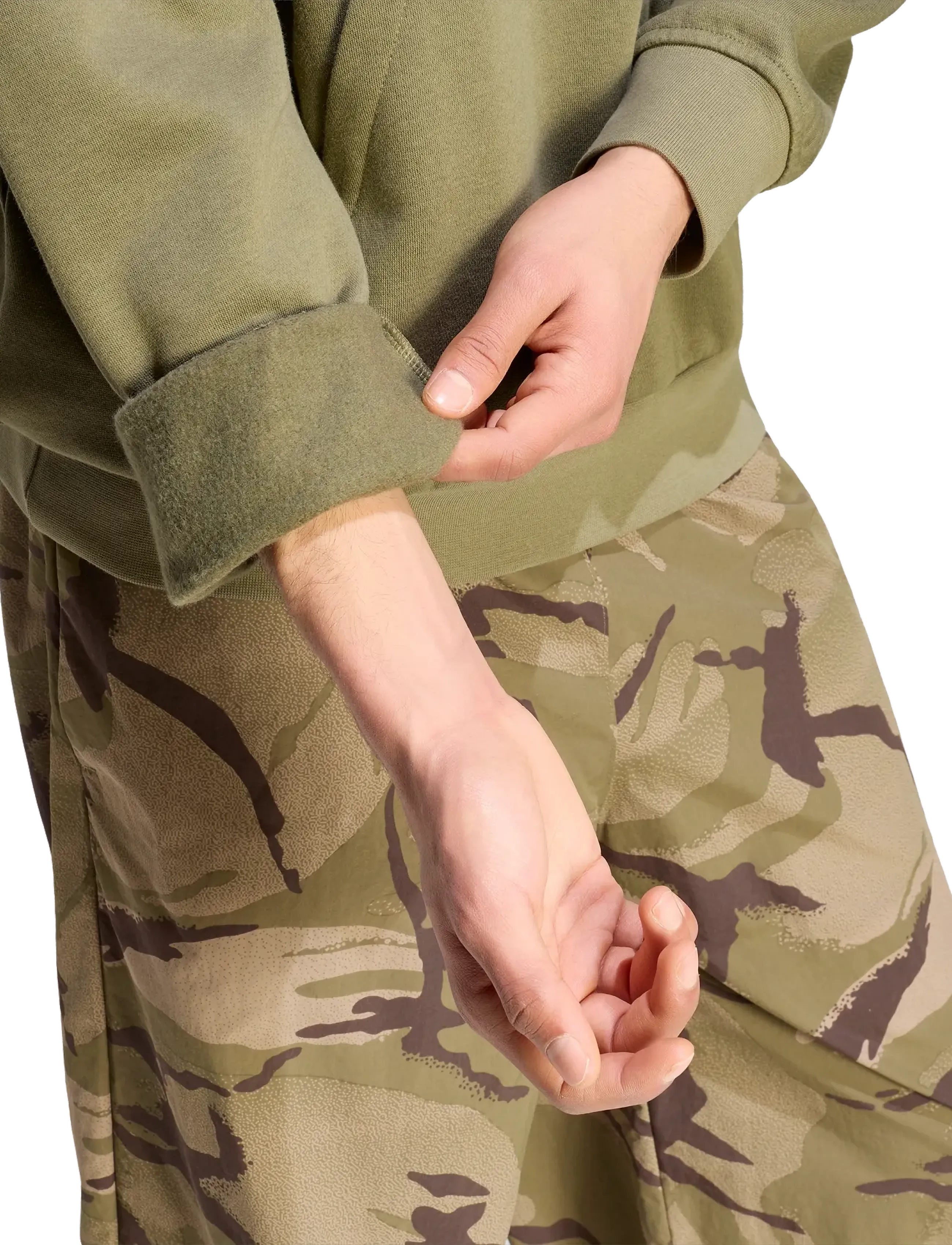 adidas Sportswear - M CAMO PRINT HD - olistr/multco - 5