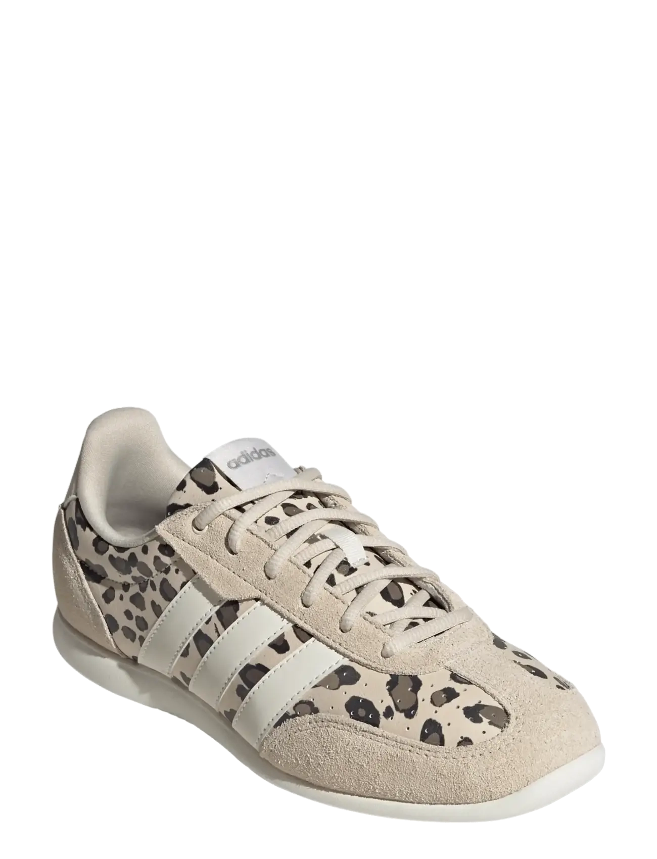 adidas Sportswear BARREDA LO - Niedrige Sneaker - CRLI/OWHITE/CBLACK / cream