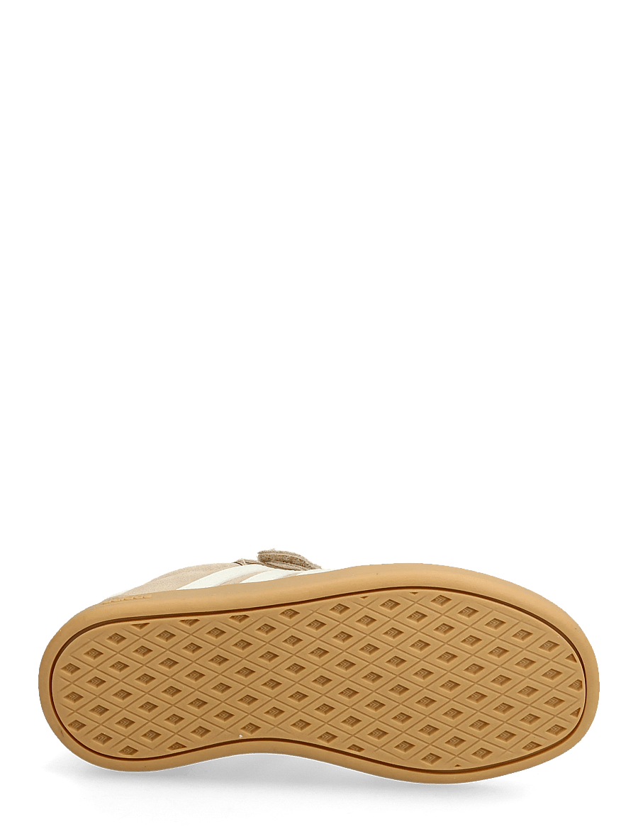 adidas Sportswear - BREAKNET SLEEK EL C - low-top sneakers - magbei/owhite/gum3 - 4