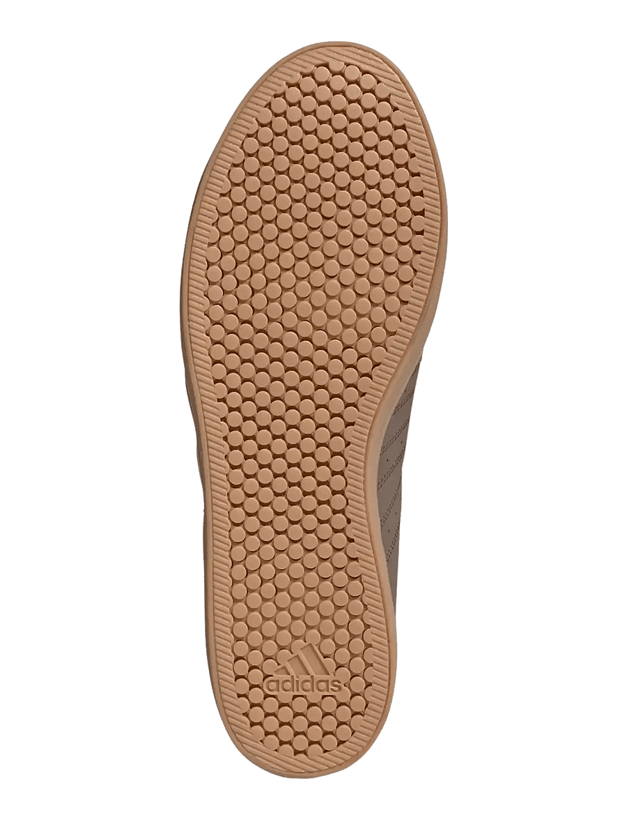 adidas Sportswear - VS PACE 2.0 - låga sneakers - earstr/ftwwht/goldmt - 5