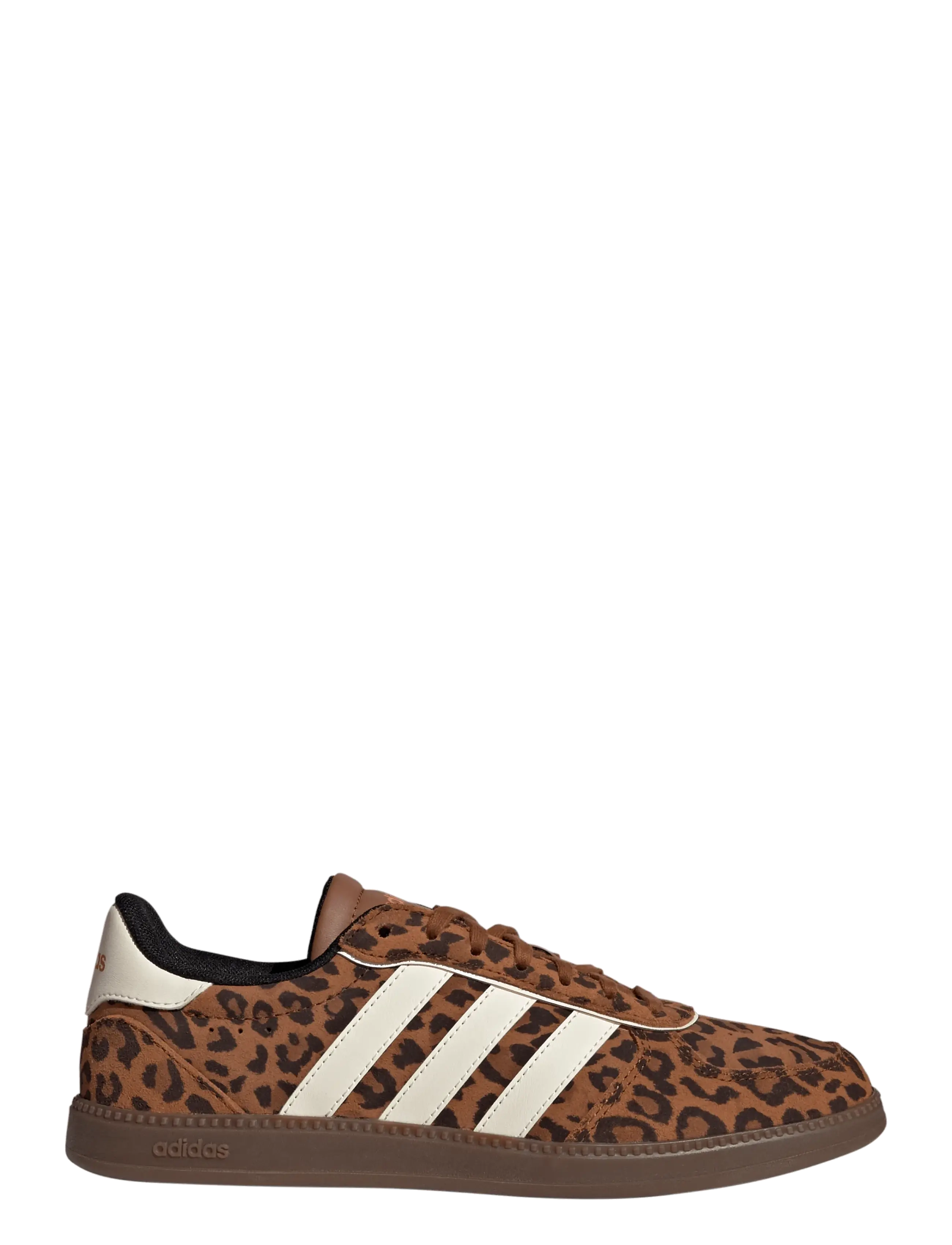 adidas Sportswear BREAKNET SLEEK - Sko - DUBR/CREWHT/GUM5 / brown