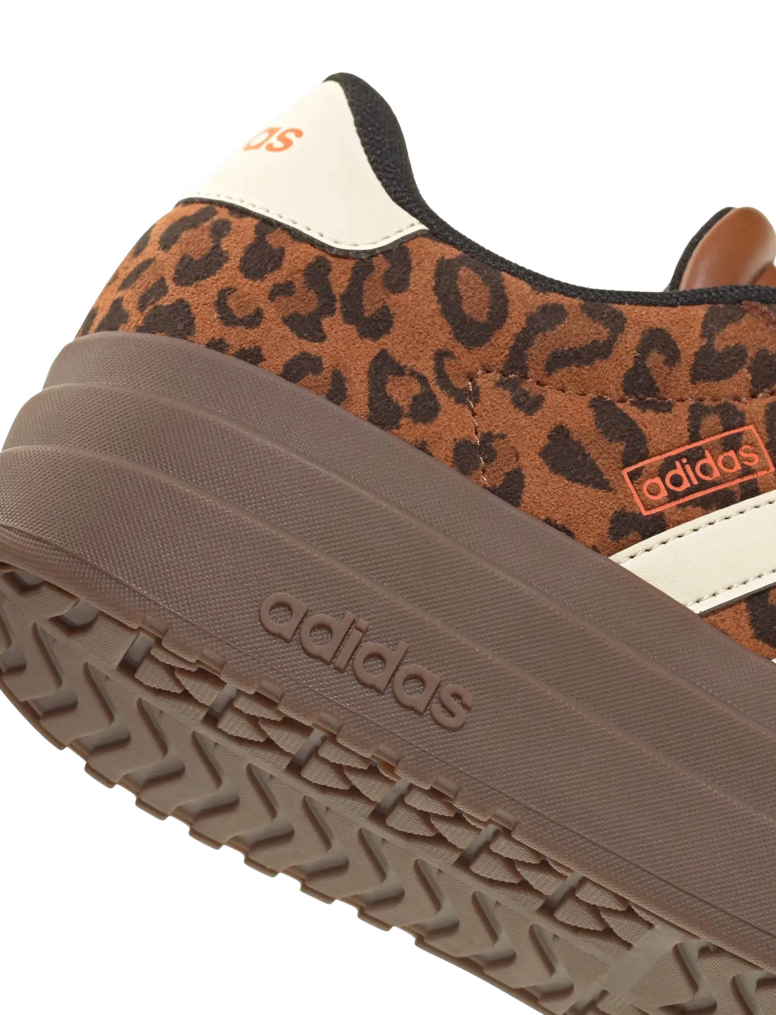 adidas Sportswear - VL COURT BOLD - lave sneakers - dubr/crewht/gum5 - 5