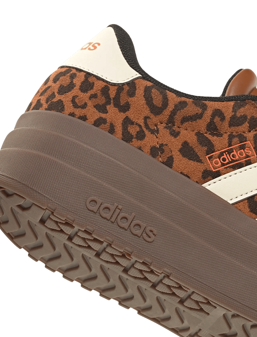 adidas Sportswear - VL COURT BOLD - tennised - dubr/crewht/gum5 - 5