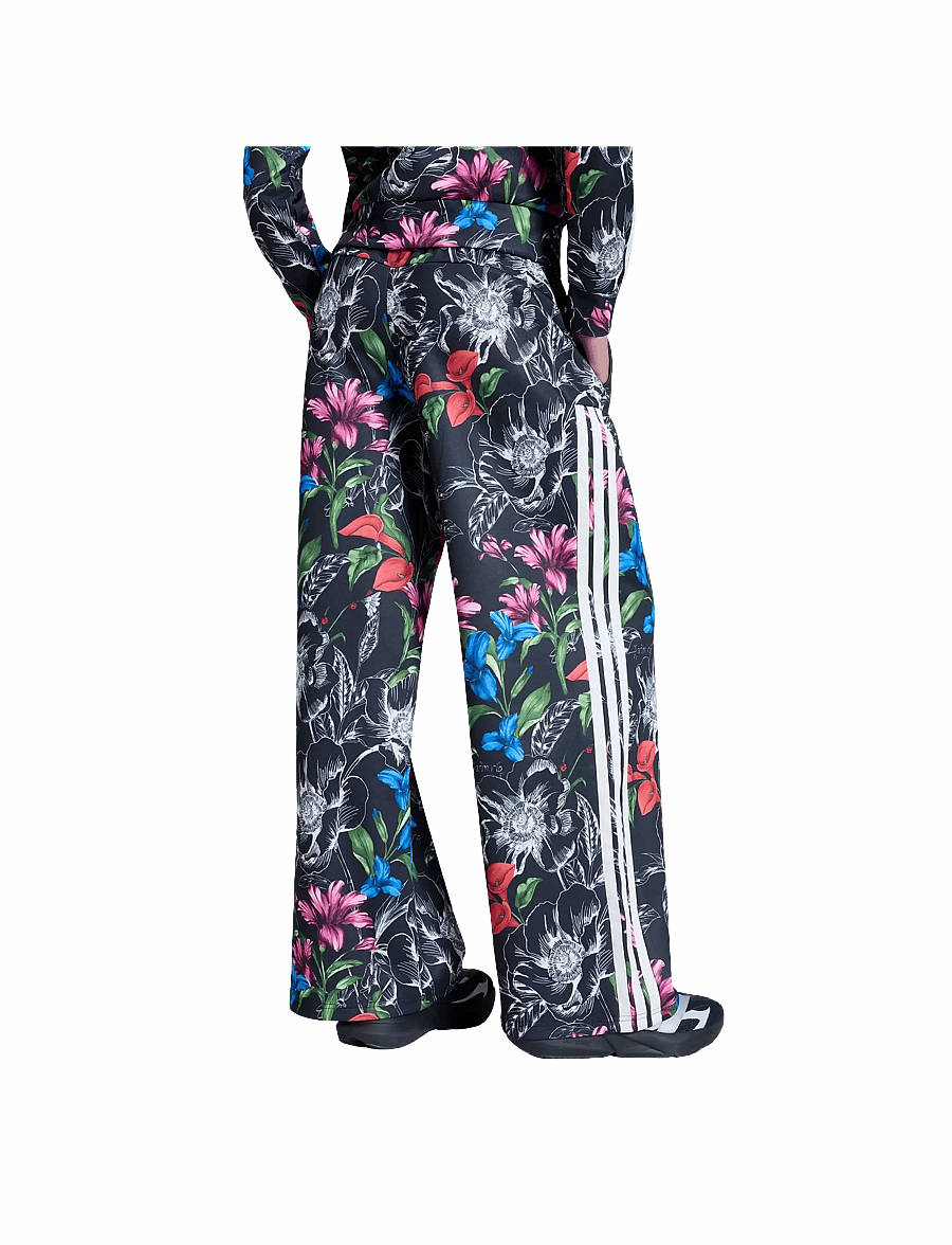 adidas Sportswear - FARM TIRO TP - vabaajapüksid - black/crewht/multco - 2