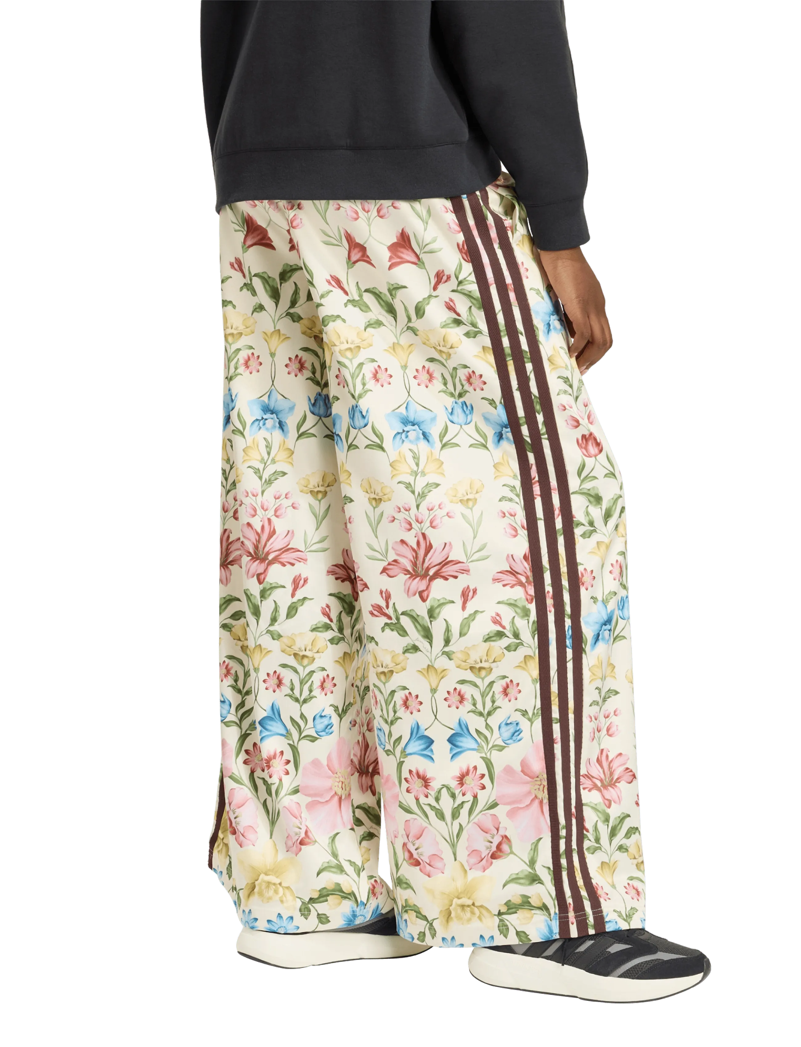 adidas Sportswear - FARM PRM PANTS - vabaajapüksid - ecrtin/shabrn/cragrn - 5