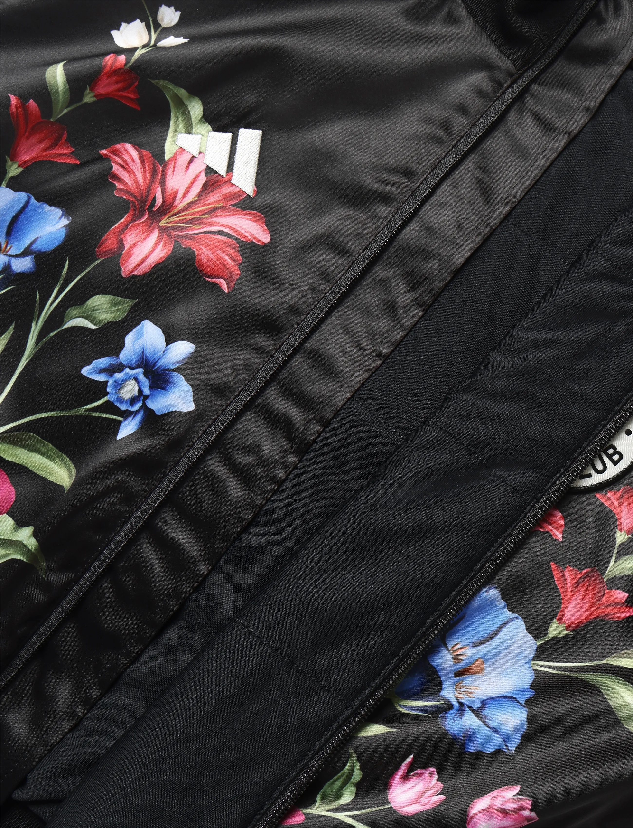 adidas Sportswear - FARM PRM JKT - sports jackets - black/crewht/cragrn - 4