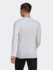 adidas Performance - TECH FIT LS TOP M - longsleeved tops - 000/white - 3