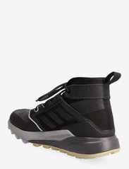 adidas Terrex - Terrex Trailmaker Mid GORE-TEX Shoes - pārgājienu/pastaigu apavi - cblack/cblack/halsil - 2