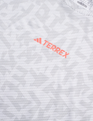 adidas Terrex - Terrex Trail Running Long-Sleeve Top - langarmshirts - white/gretwo - 2