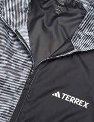 adidas Terrex - TRAIL WIND J - spring jackets - wonsil/black - 2