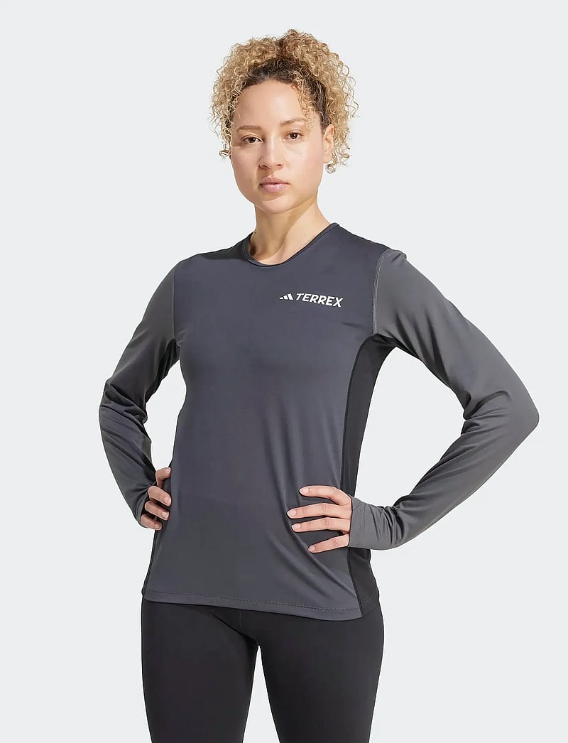 adidas Terrex - MULTI SYNT LS W - termoundertrøjer - carbon/gresix - 0