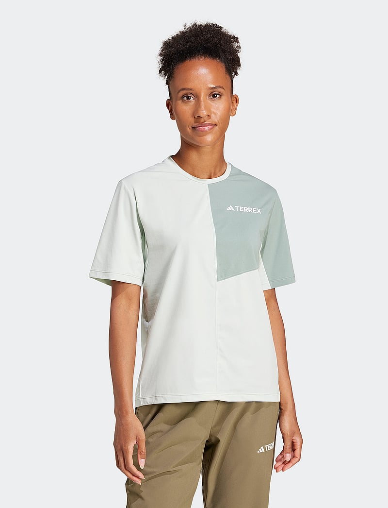 adidas Terrex - W MT TEE - t-shirts - lingrn - 5