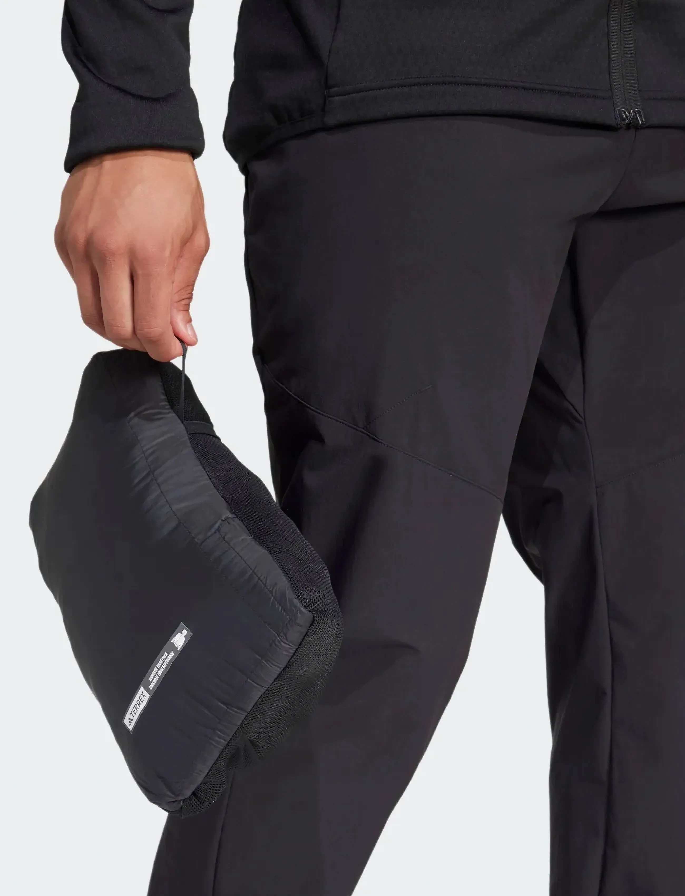 adidas Terrex XPR LF HO J V - Jacken - BLACK / black