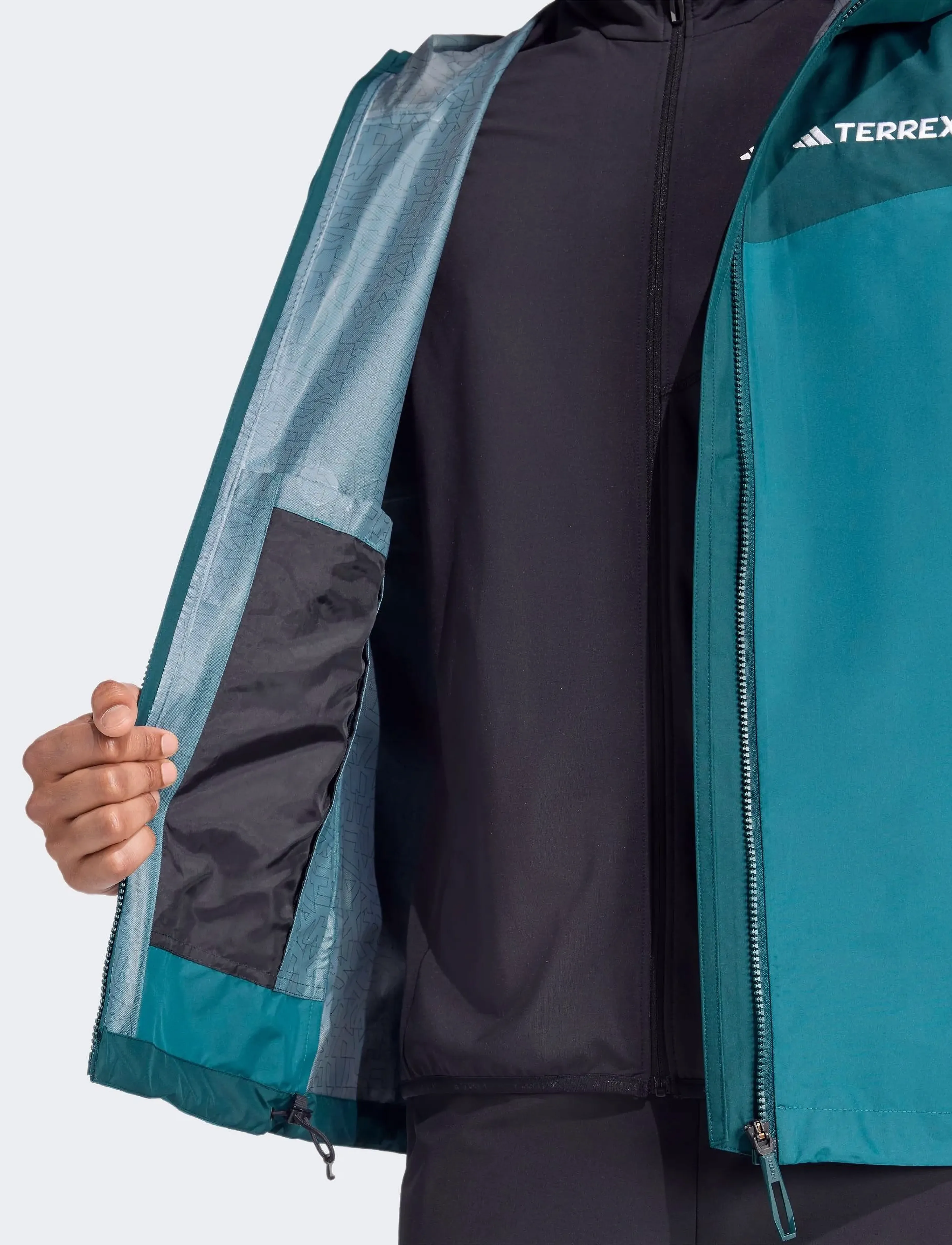 adidas Terrex - MULTI 2.5L R J - friluftsjakker - mysgrn/aurivy - 2
