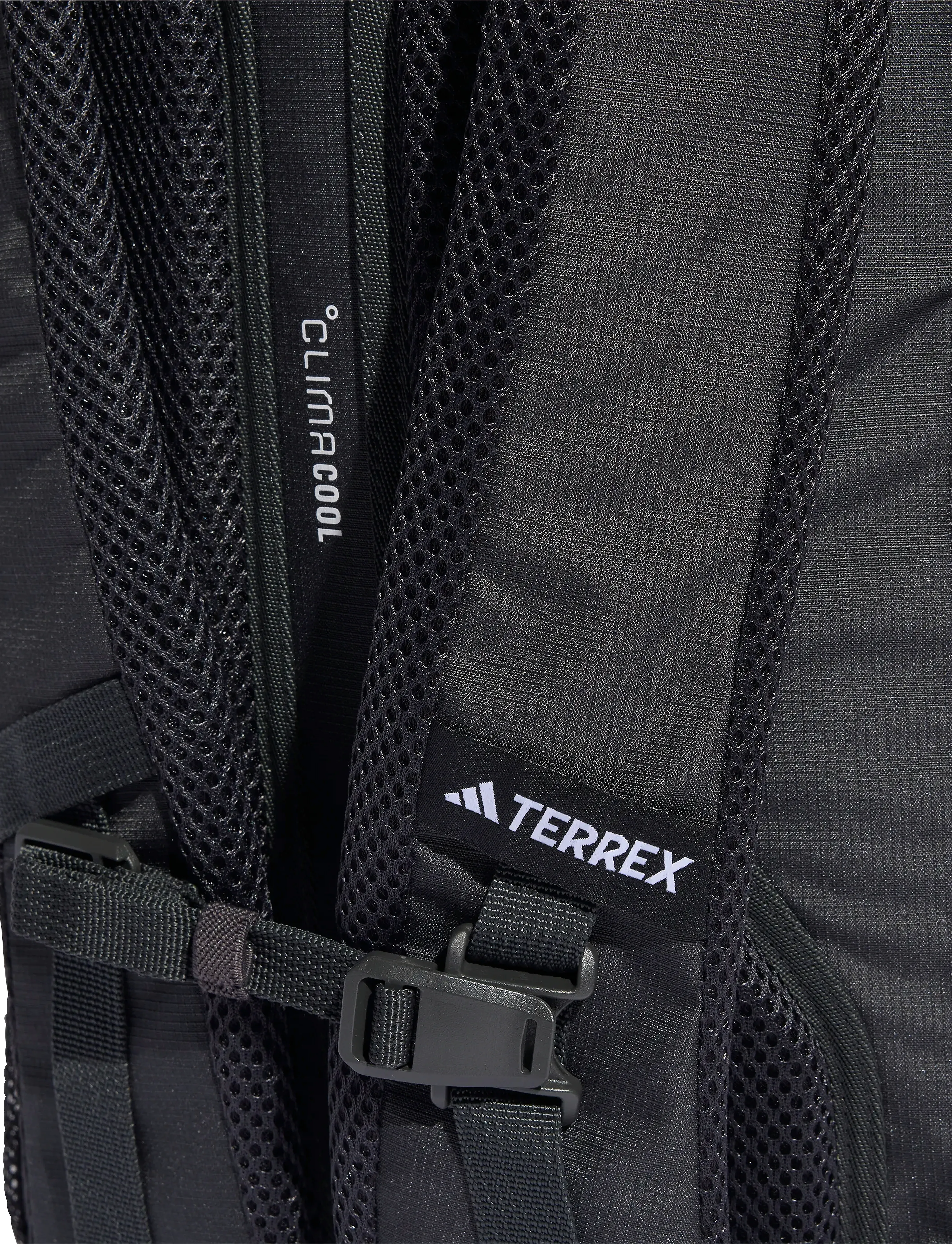 40 liter patagonia bag Buy Patagonia Black Hole Duffel 40 liters online