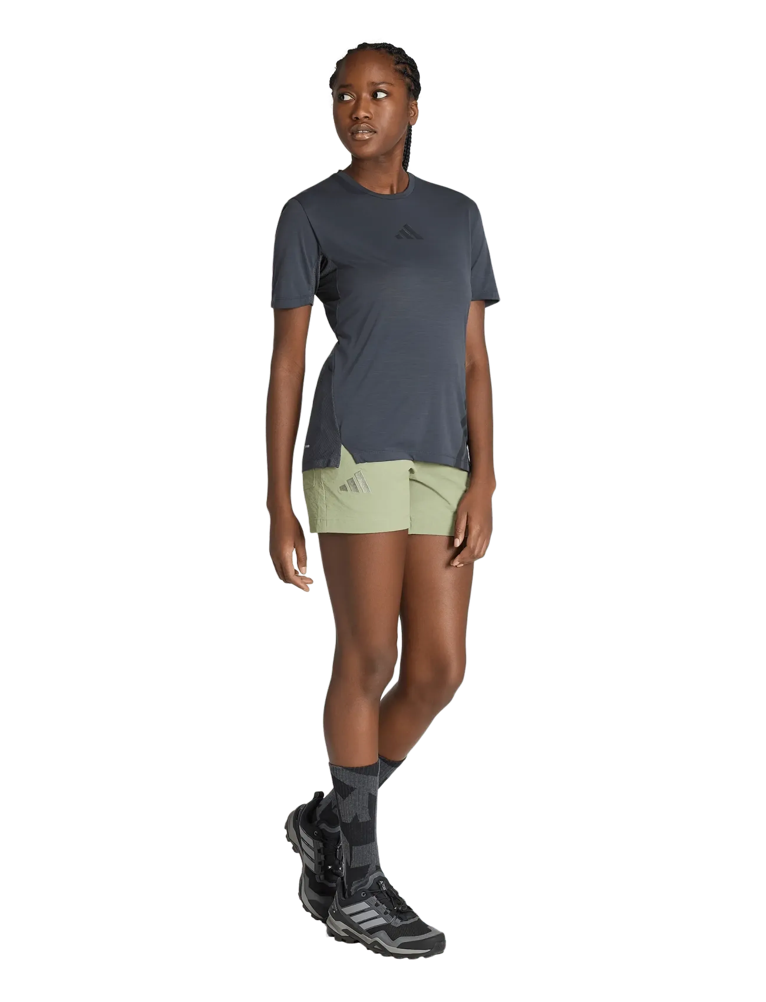 adidas Terrex - W XPR MD Short - træningsshorts - tengrn - 2