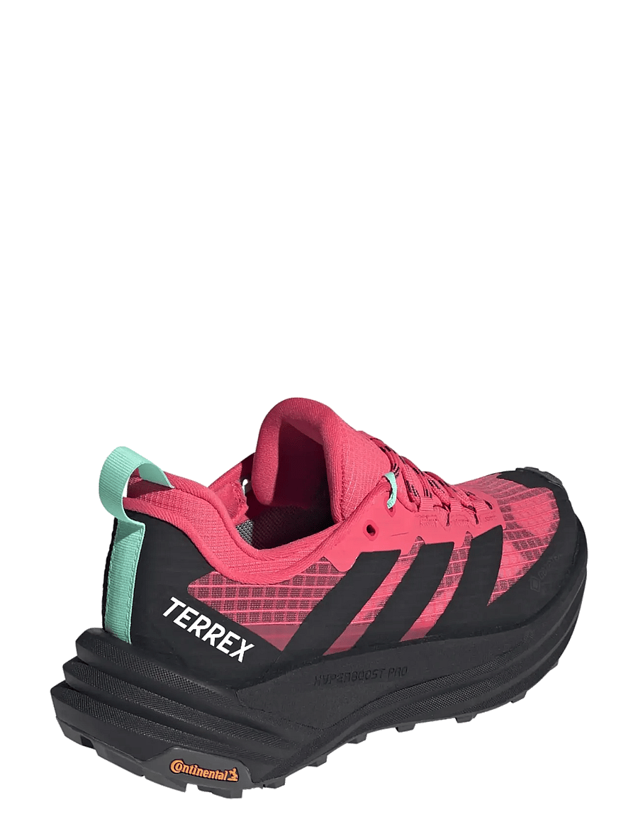 adidas Terrex - TERREX FREEHIKER 3 LOW GTX W - hiking shoes - purtur/cblack/pulmin - 3