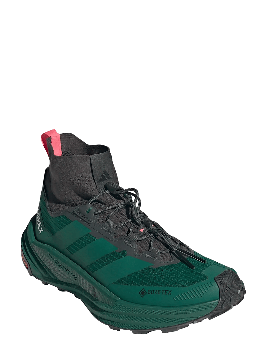 adidas Terrex - TERREX FREEHIKER 3 ULTRA GTX - vandringsskor - cgreen/cgreen/carbon - 0