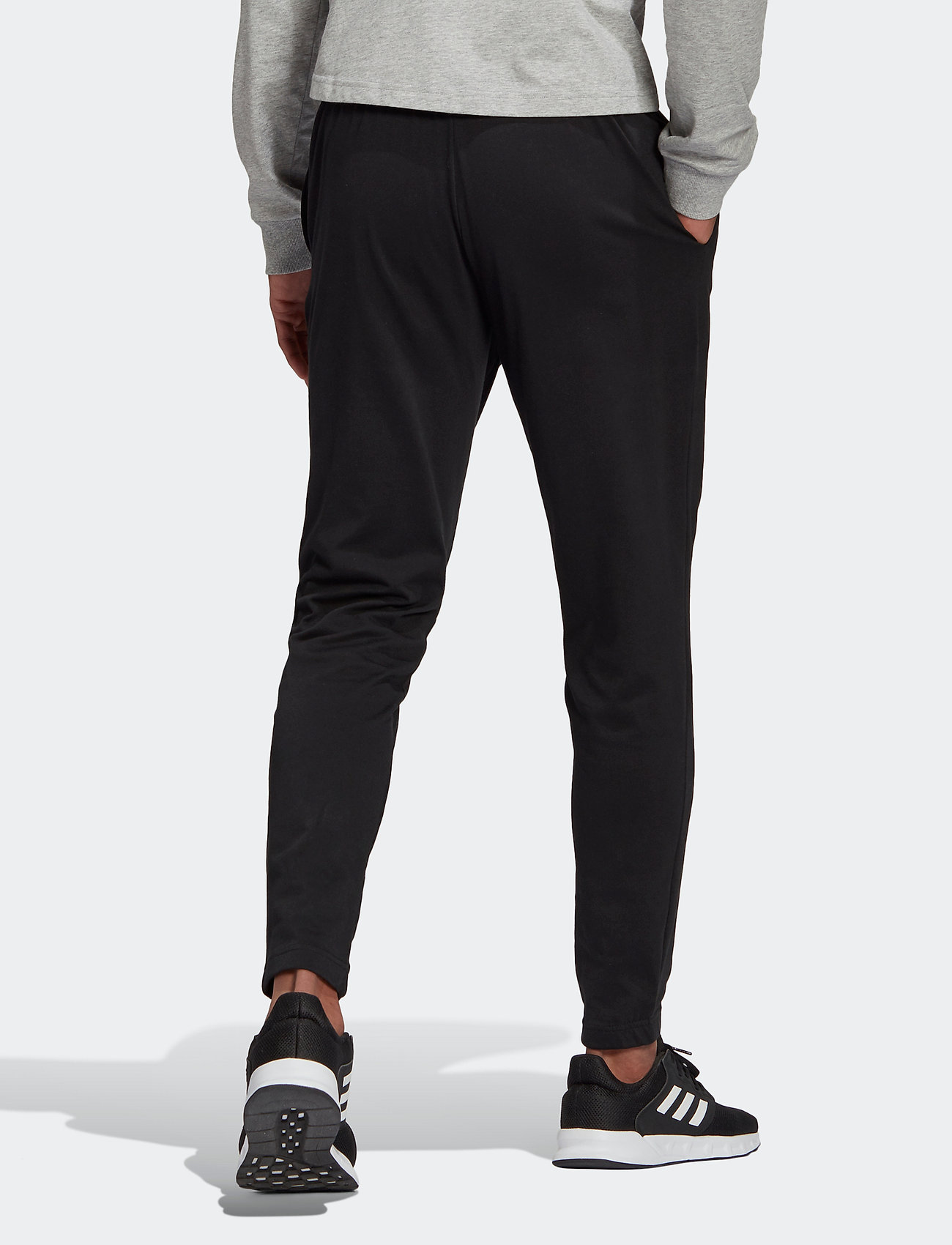 adidas Performance - Essentials Single Jersey Tapered Elastic Cuff Logo Pants - black - 4