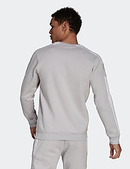 adidas Performance - SQUADRA21 SWEAT TOP - medvilniniai megztiniai - tmlggr - 3