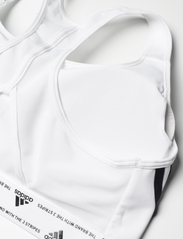 adidas Performance - adidas Powerreact Training Medium-Support 3-Stripes Bra - mažiausios kainos - white/black - 6