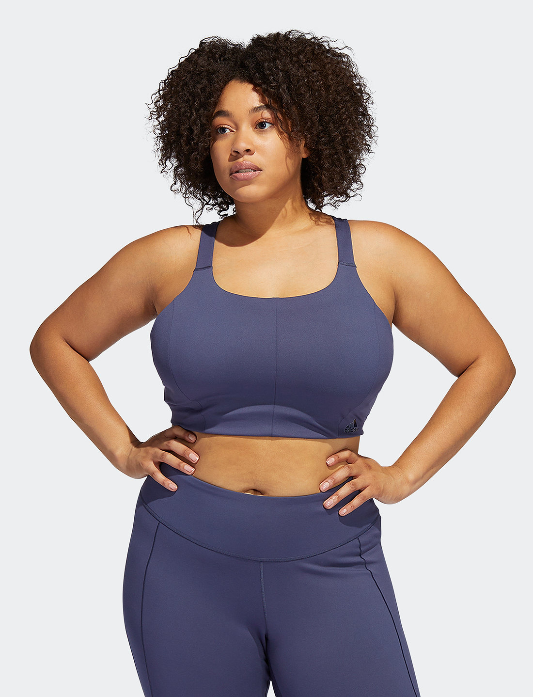 Adidas top medium size