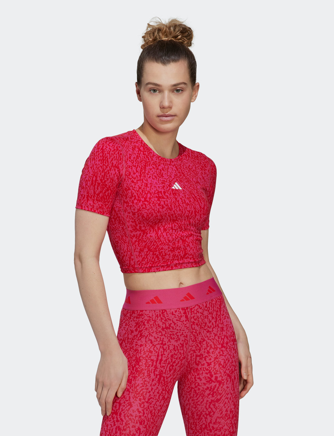 Adidas crop top clearance set