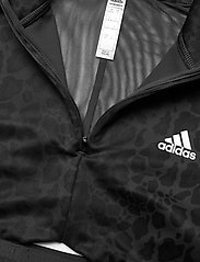 adidas Performance - CROP ZIP TEE - t-shirts & topper - multco/carbon - 4