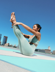 adidas Performance - Yoga Studio Luxe 7/8 Leggings - silgrn - 5