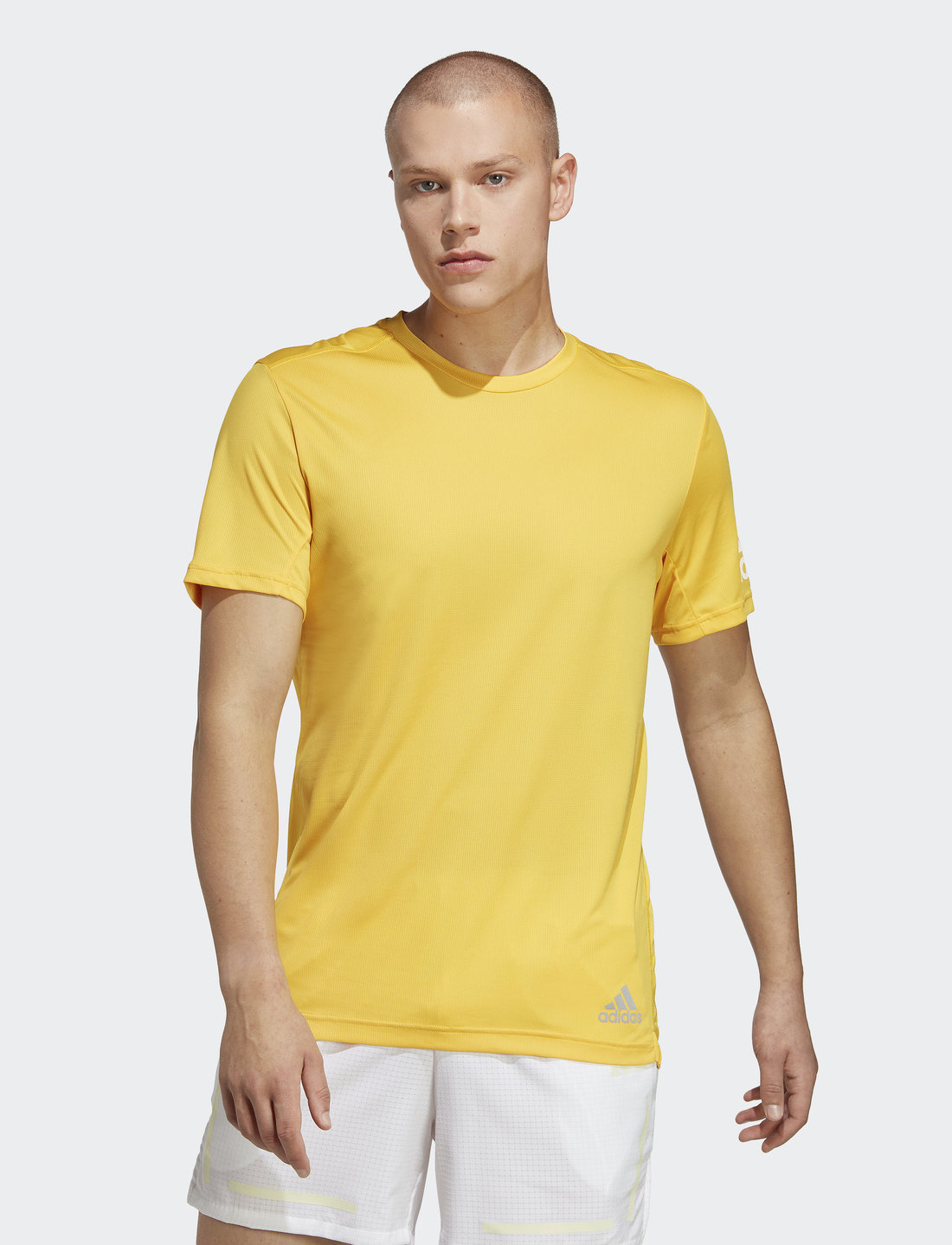 Adidas t shirt m size hotsell
