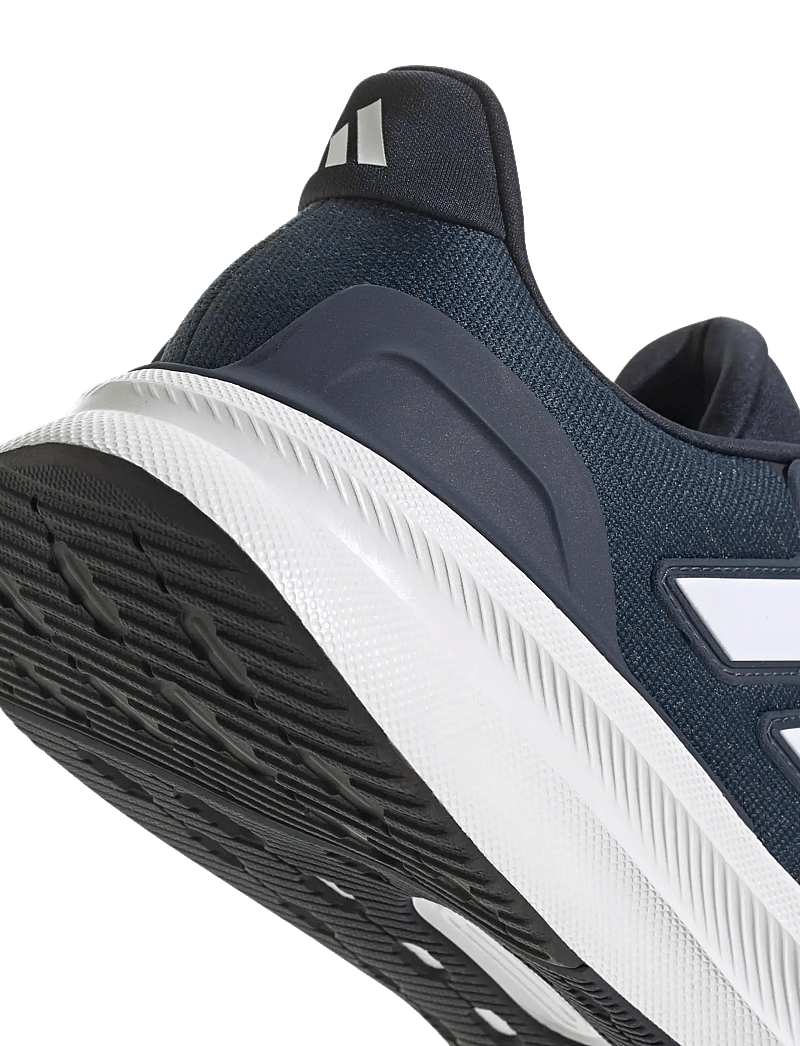 adidas Performance - ULTRARUN 5 - hlaupaskór - legink/ftwwht/corebla - 5