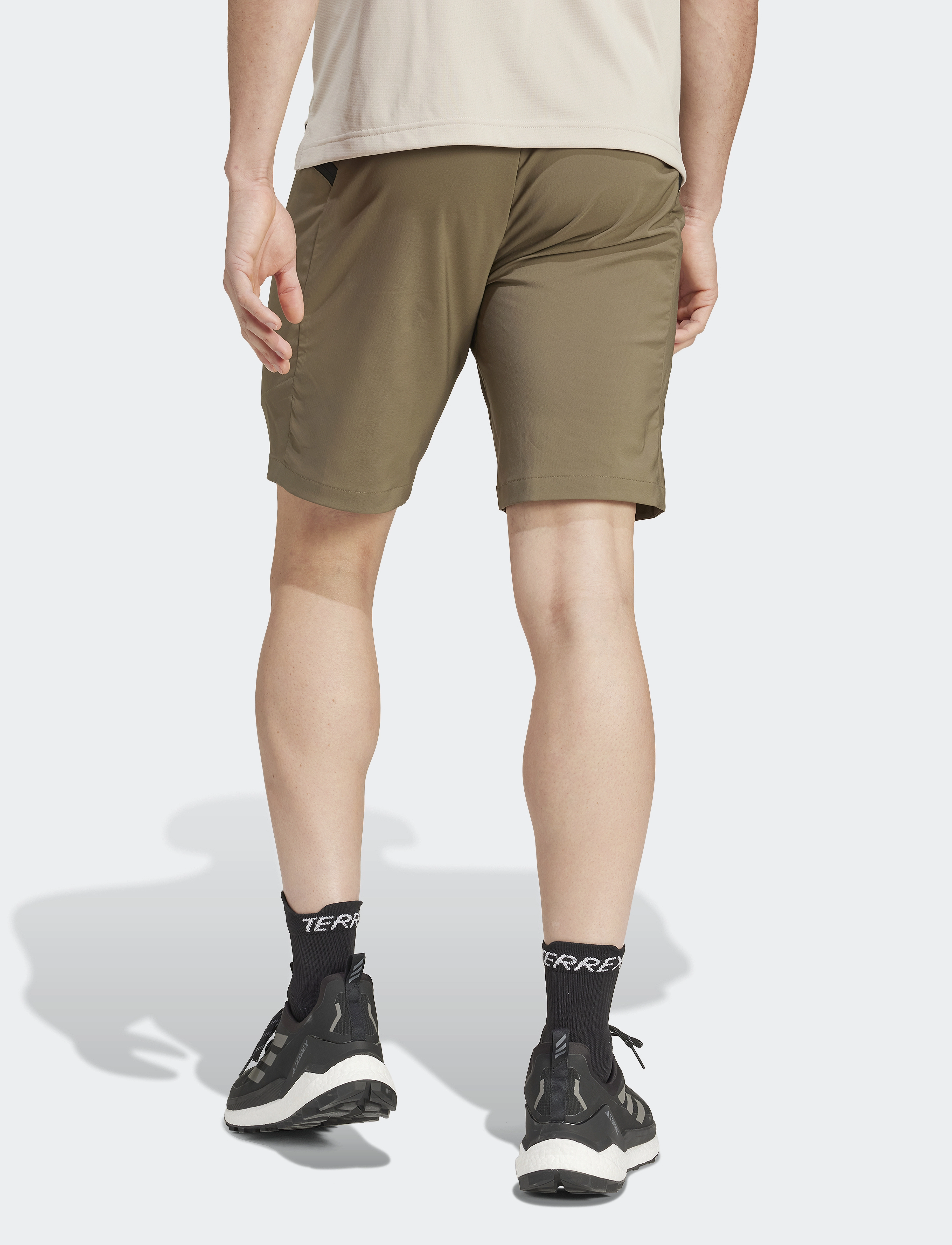 adidas Performance - XPR MD Short - olistr - 3