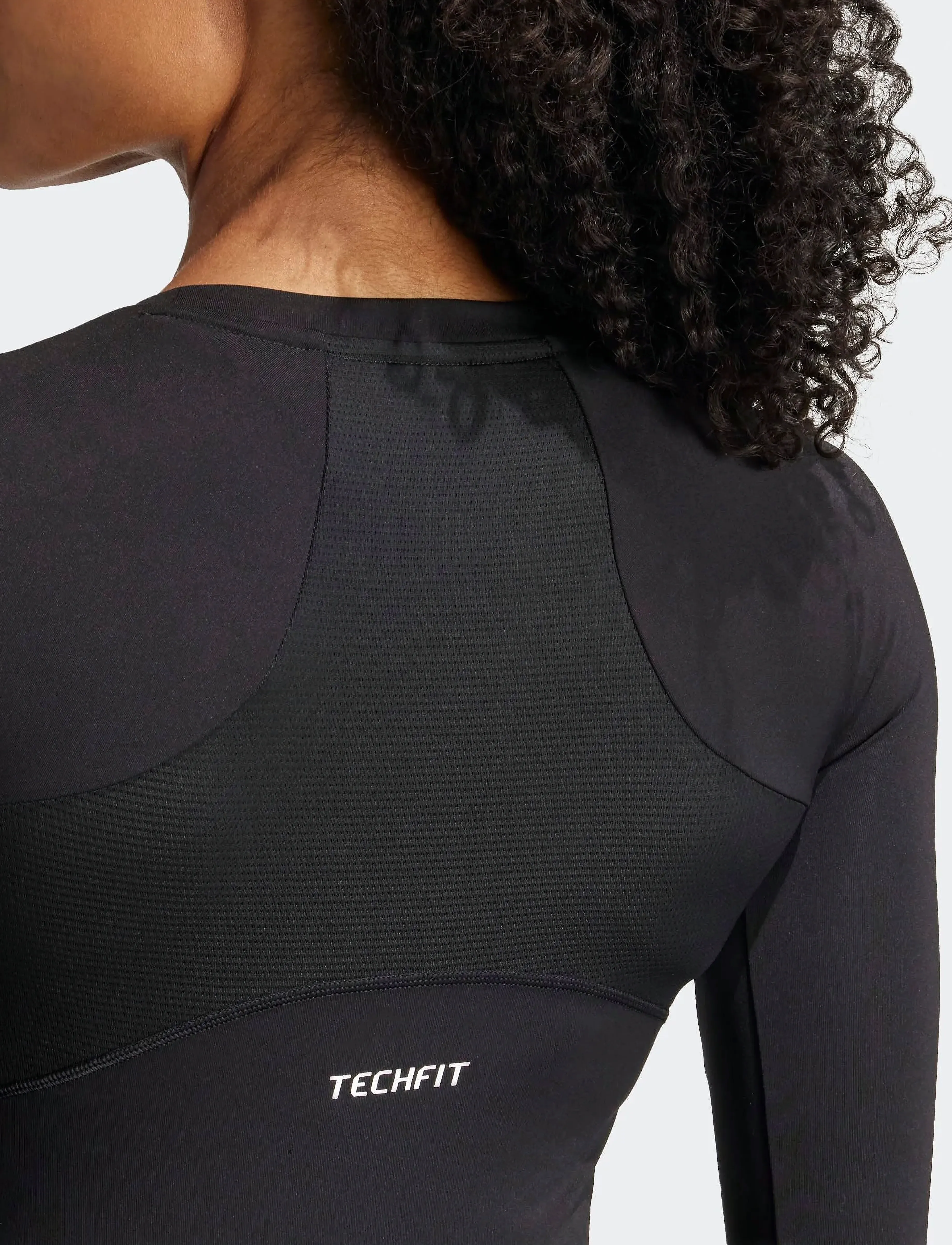 Funktionstopp 'TECHFIT Long Sleeve Training' 3