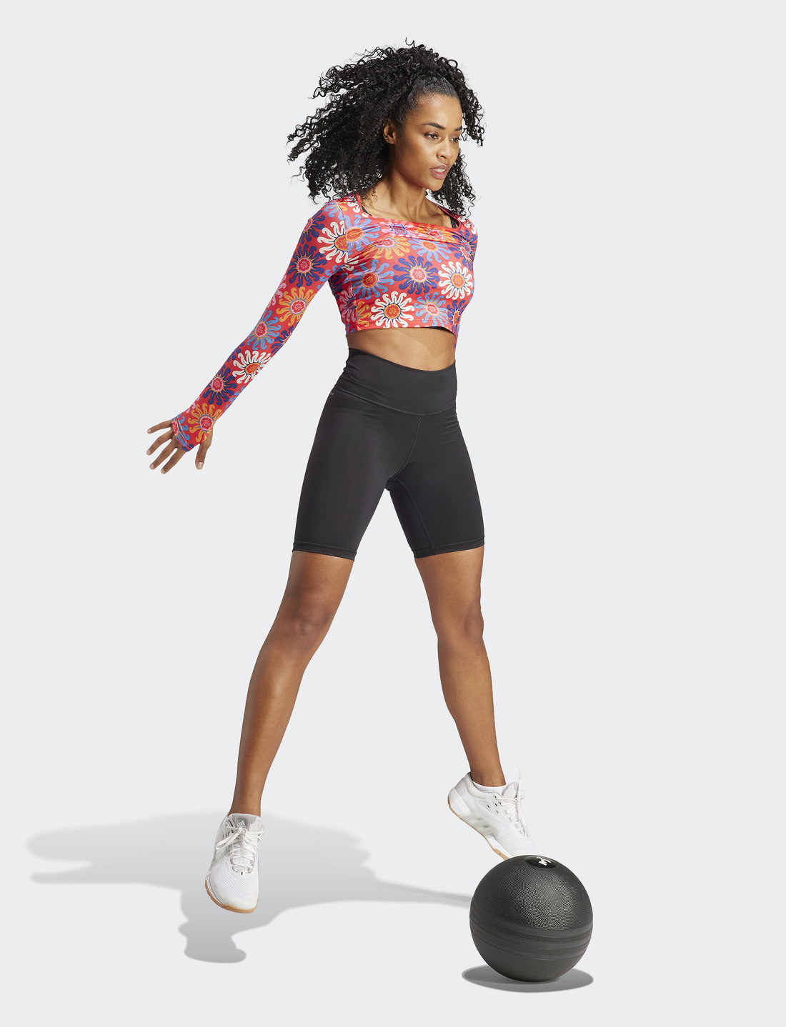 Cropped adidas farm shop