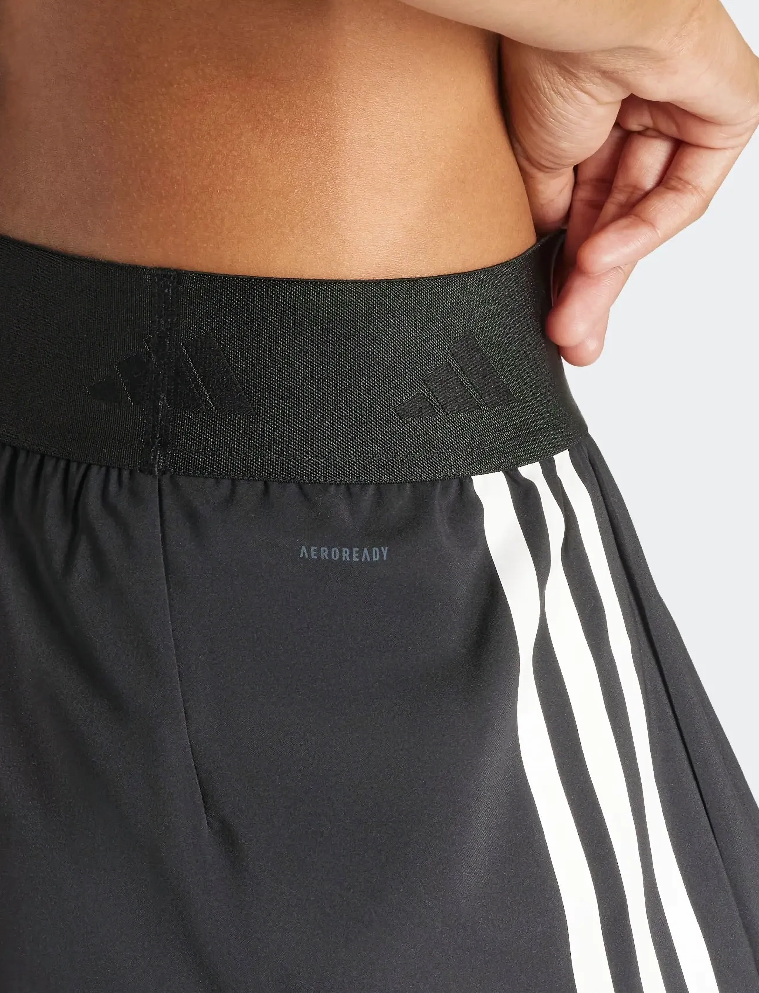 Adidas Performance Hyglm Wvn Sho träningsshorts dam – bild 3