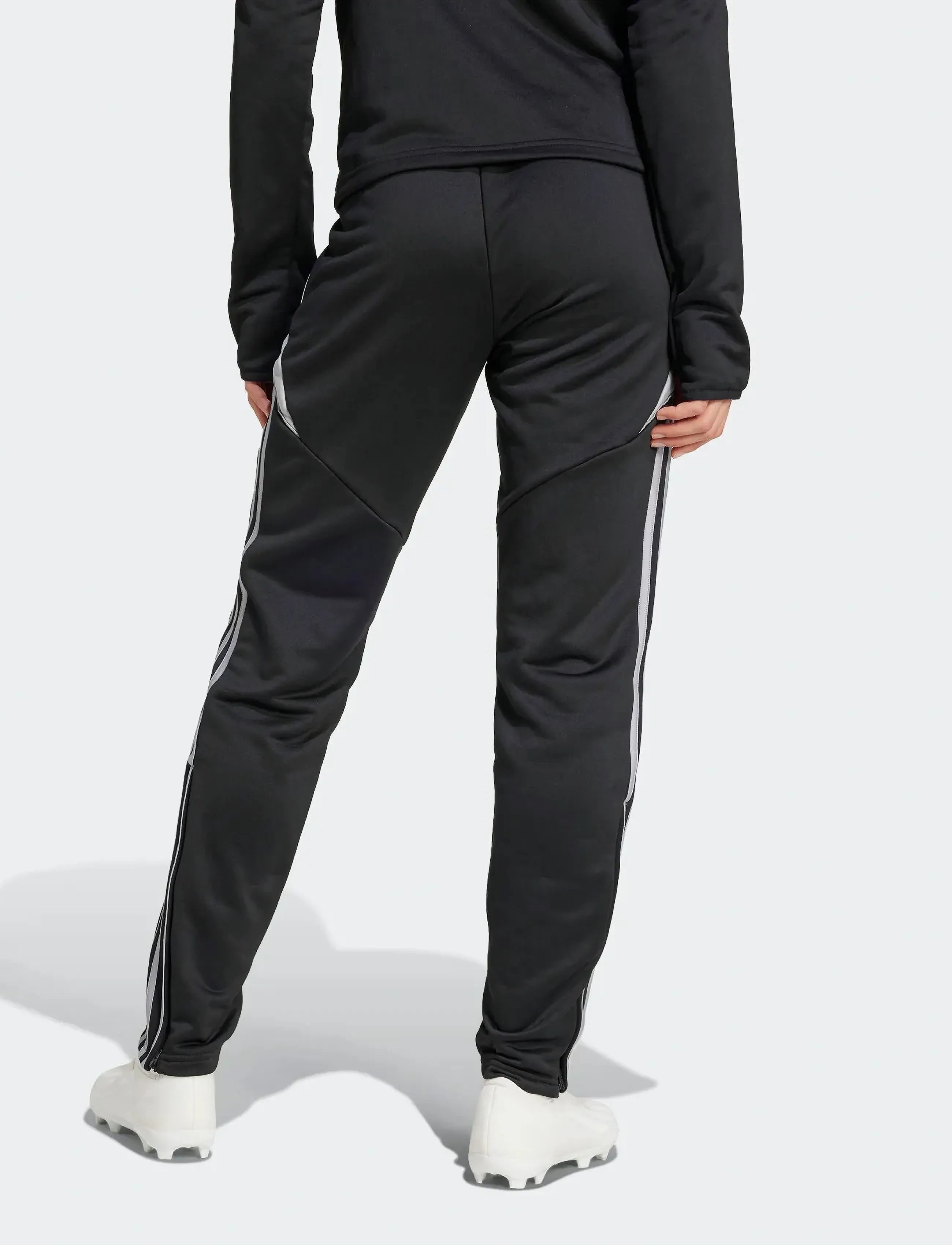 Byxor adidas Pantalon Tiro 24 4