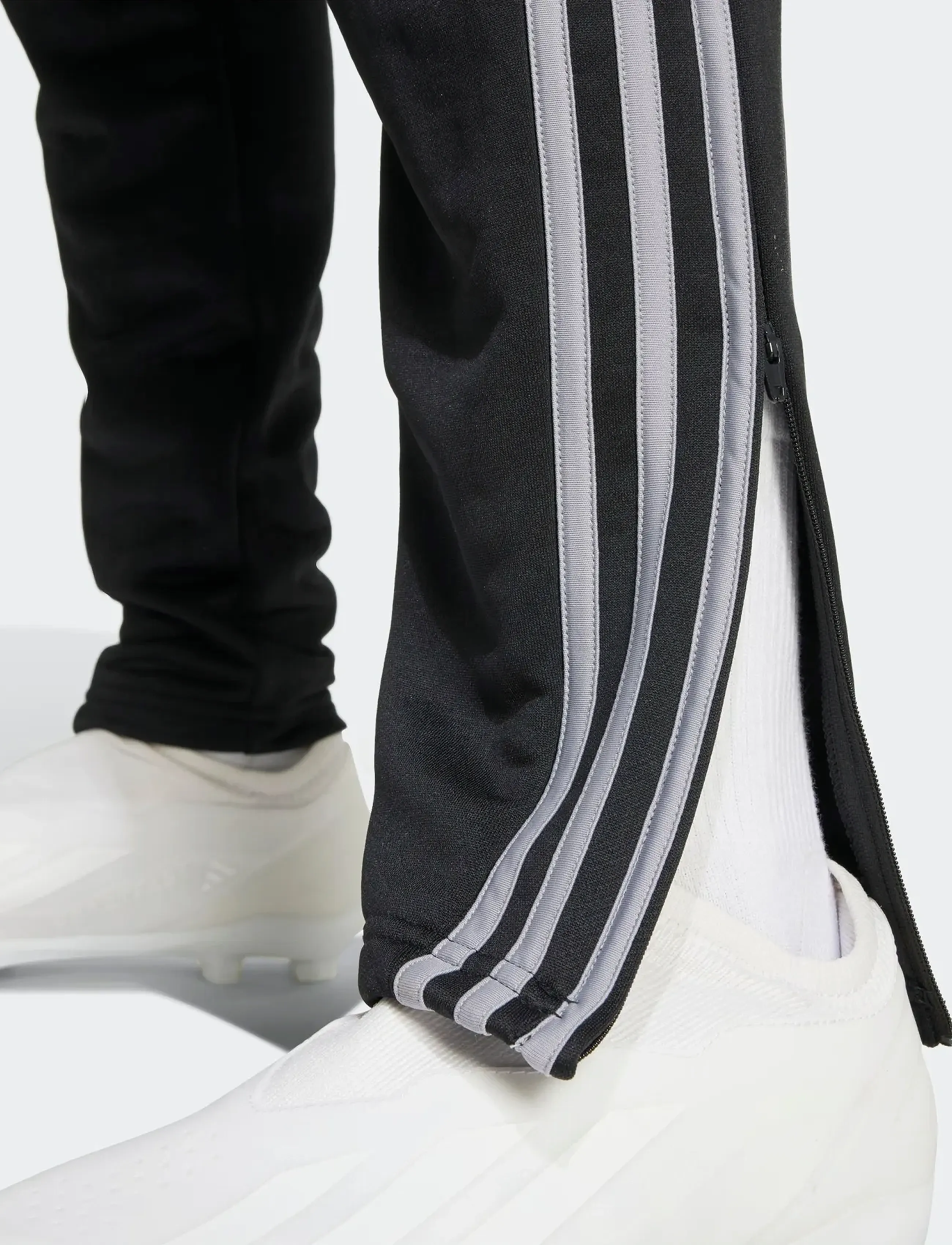 Byxor adidas Pantalon Tiro 24 5