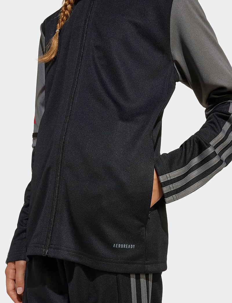 adidas Performance - SQ25 TR JKT Y - sweatshirts - black/tegrfo/purrub - 5