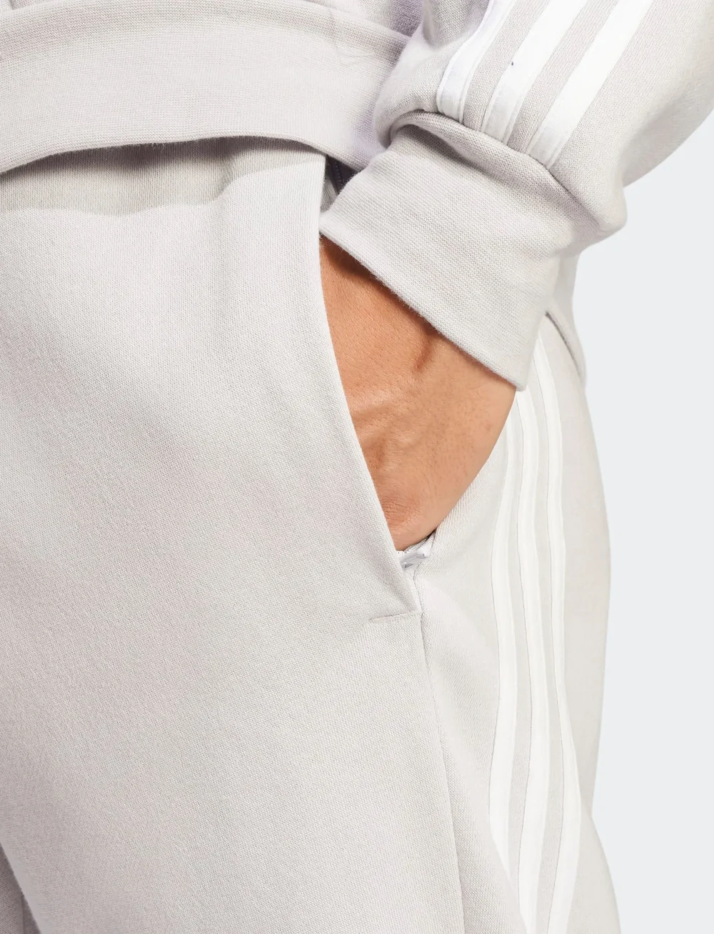 adidas Performance - SQ25 SW PNT - trainingshosen - tmlggr/white - 2