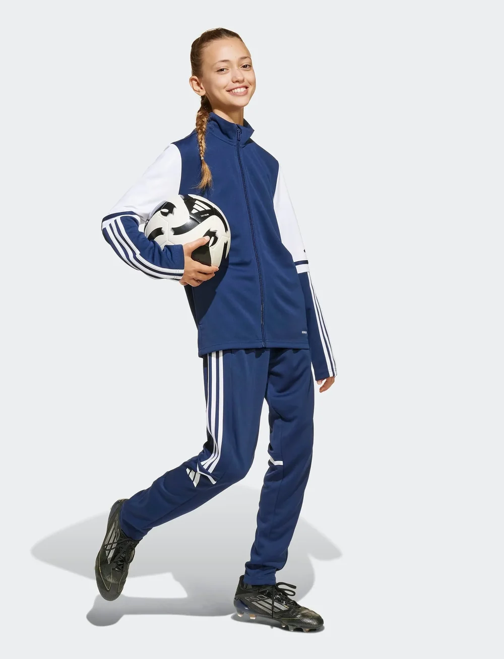 adidas Performance - SQ25 TR JKT Y - sweatshirts - tenabl/white - 0