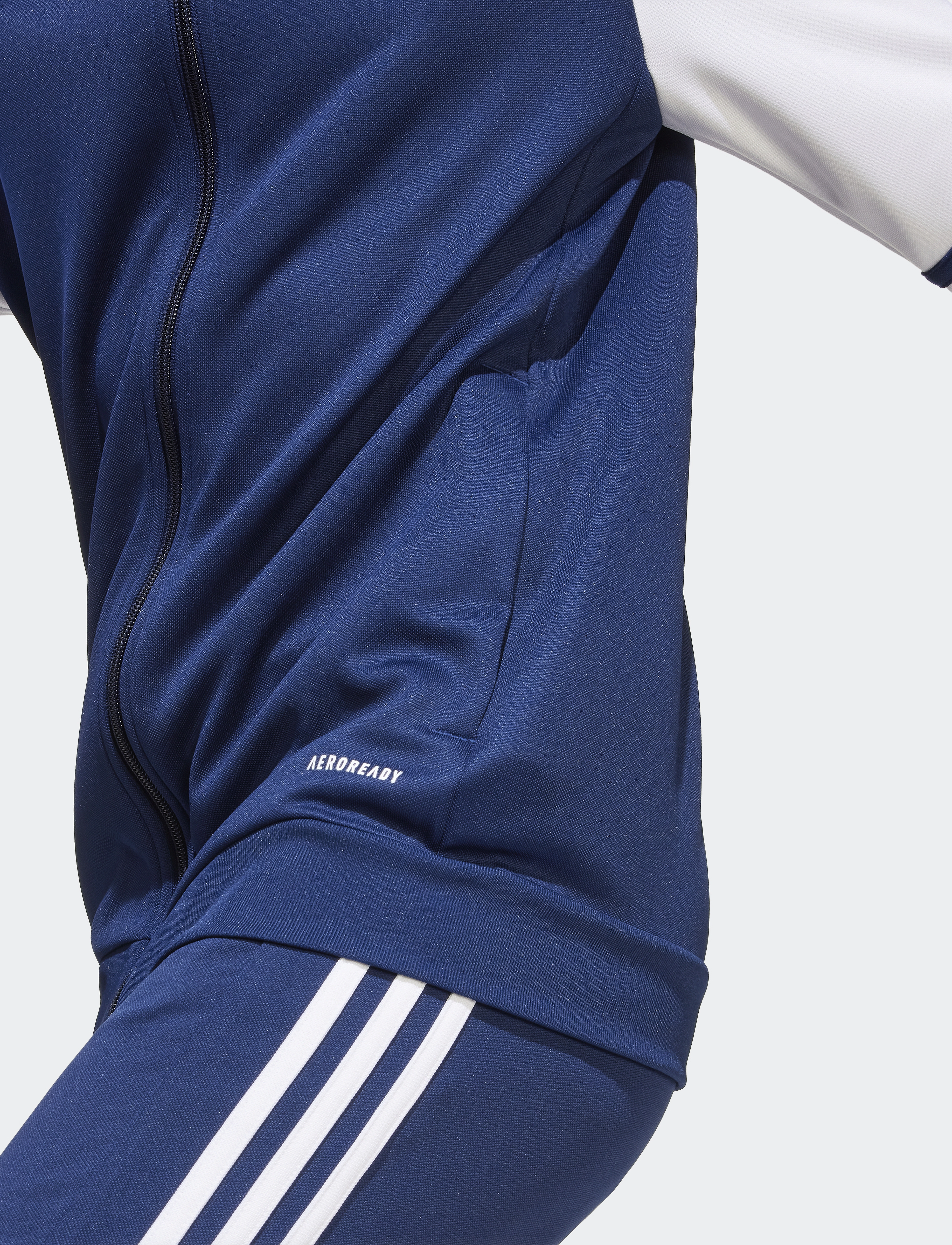 adidas Performance - SQ25 HOOD Y - hettegensere - tenabl/white - 4