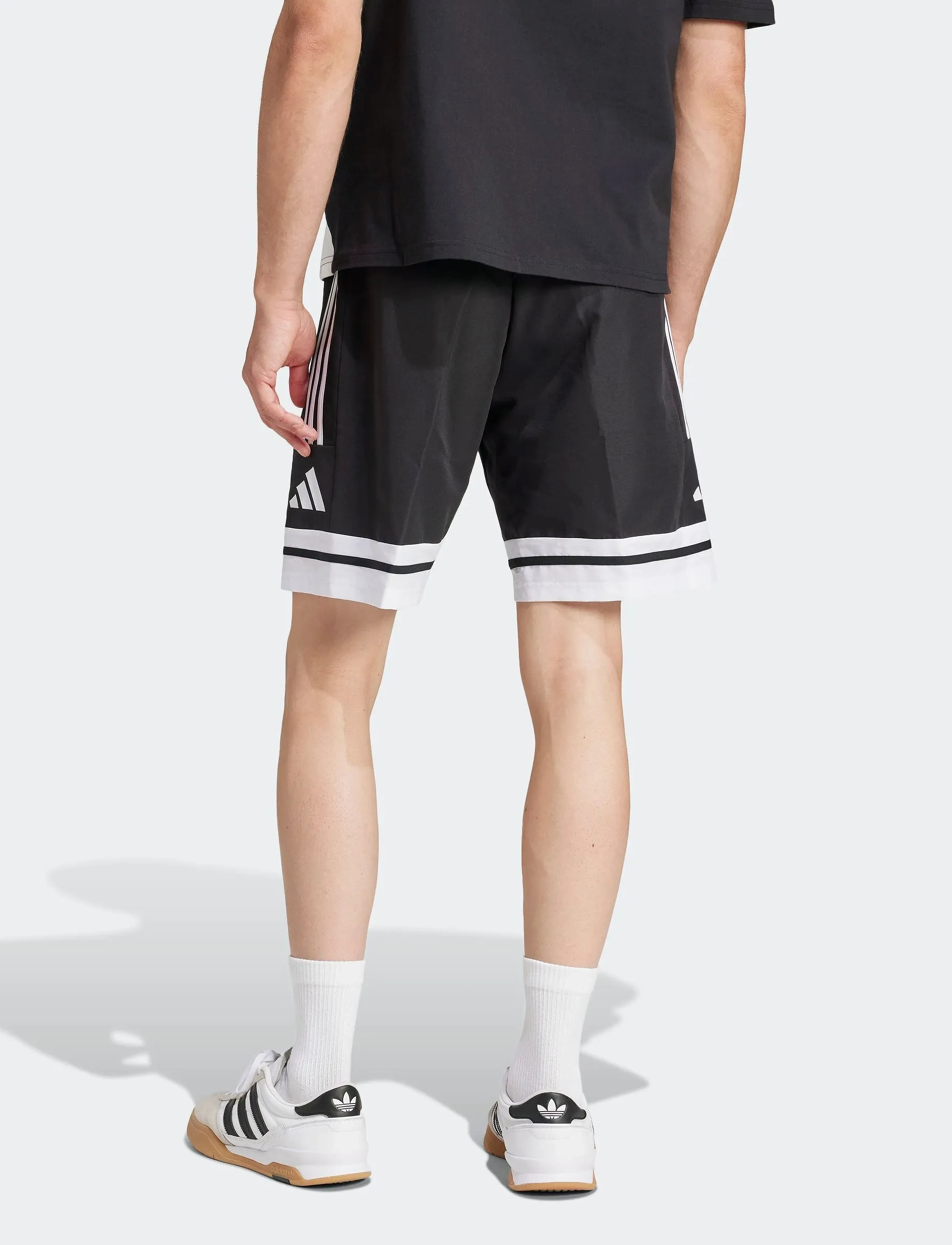 Shorts & Bermudas adidas Shorts squadra 25 100% polyester recyclé 9