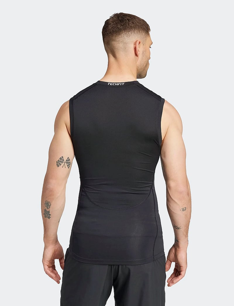 adidas Performance - TF C SL TEE - treenitopit - black - 4