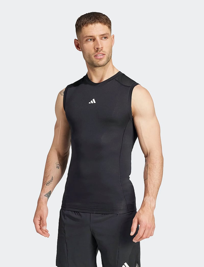 adidas Performance - TF C SL TEE - treenitopit - black - 5