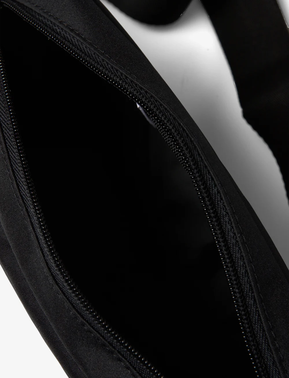 adidas Performance - LINEAR BUMBAG - crossbody- en heuptassen - black/white - 4